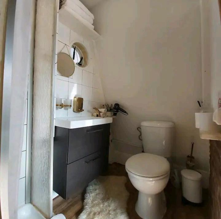 Tiny House In The City Praha Bagian luar foto